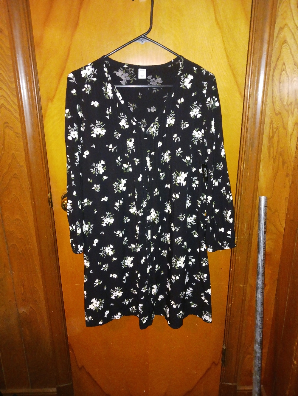 Old Navy Black Floral Long-Sleeve Dress
